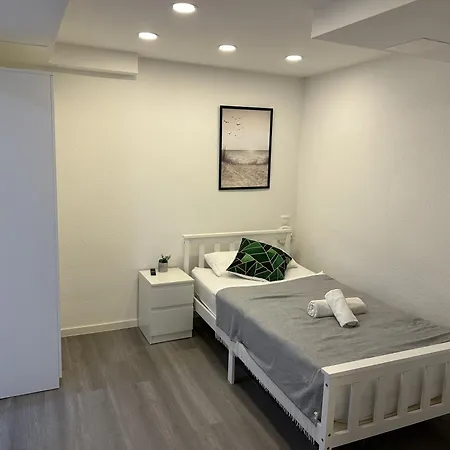 Souterrain Studio شقة غوبينغِن